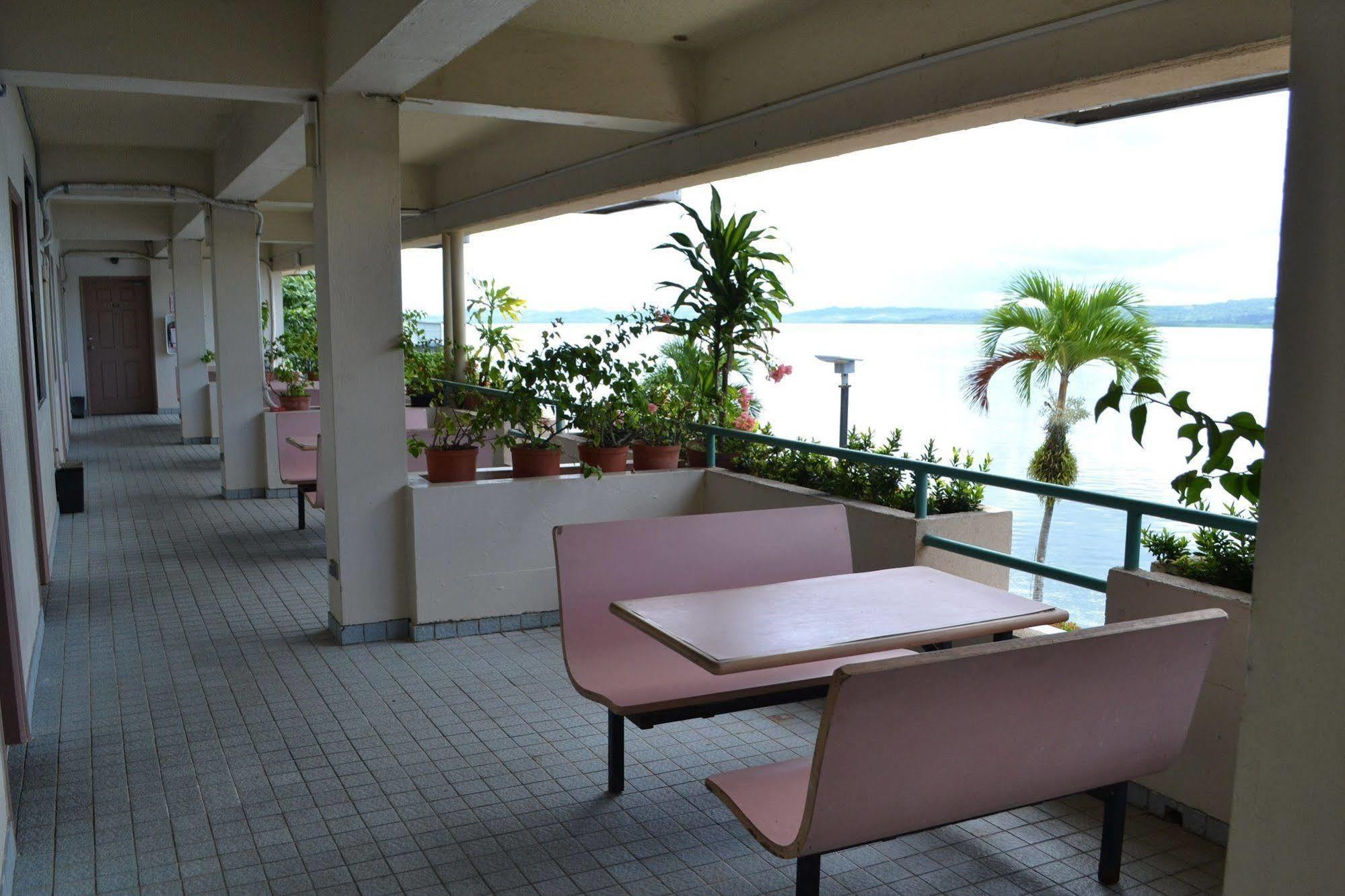 West Plaza By The Sea Otel Koror Dış mekan fotoğraf
